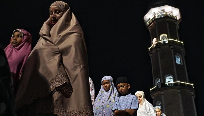 Adzan Dzuhur Banda Aceh Waktu & Aktivitas