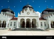 Masjid Raya Baiturrahman Banda Aceh Sejarah dan Keindahan