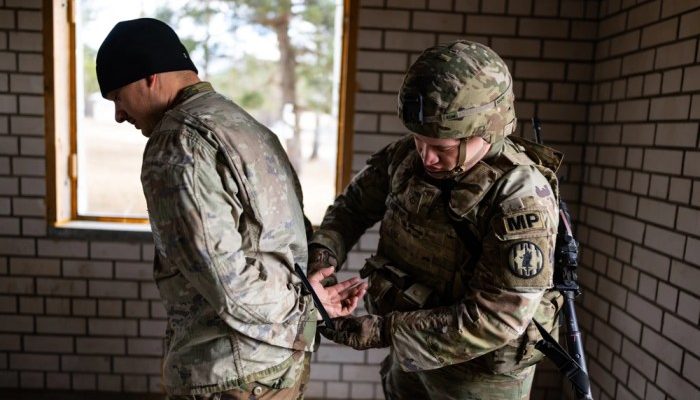 Daftar Nama Tahanan Hukum, Etika, dan Keamanan