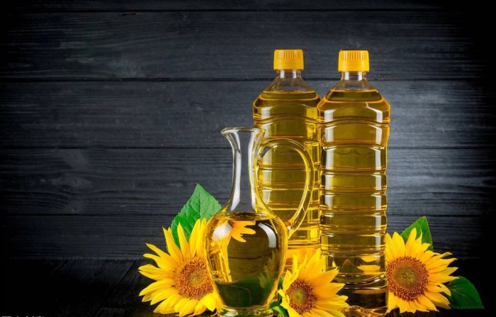 Minyak goreng produk unilever