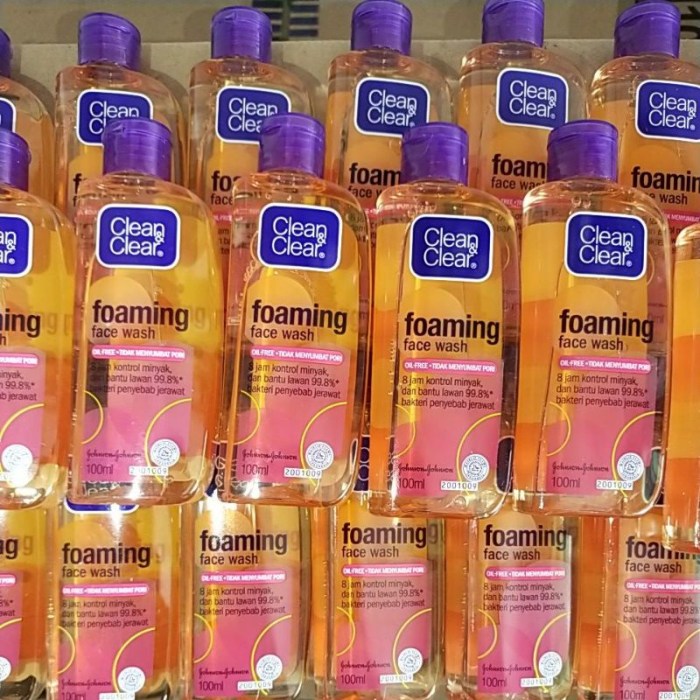 Sabun cuci muka clean and clear