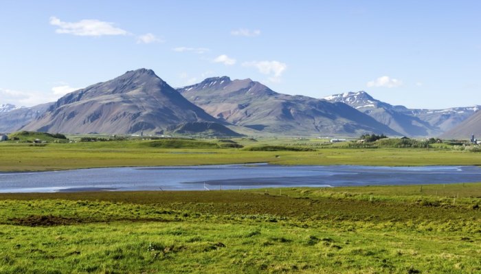 Contoh prinsip deskripsi geografi