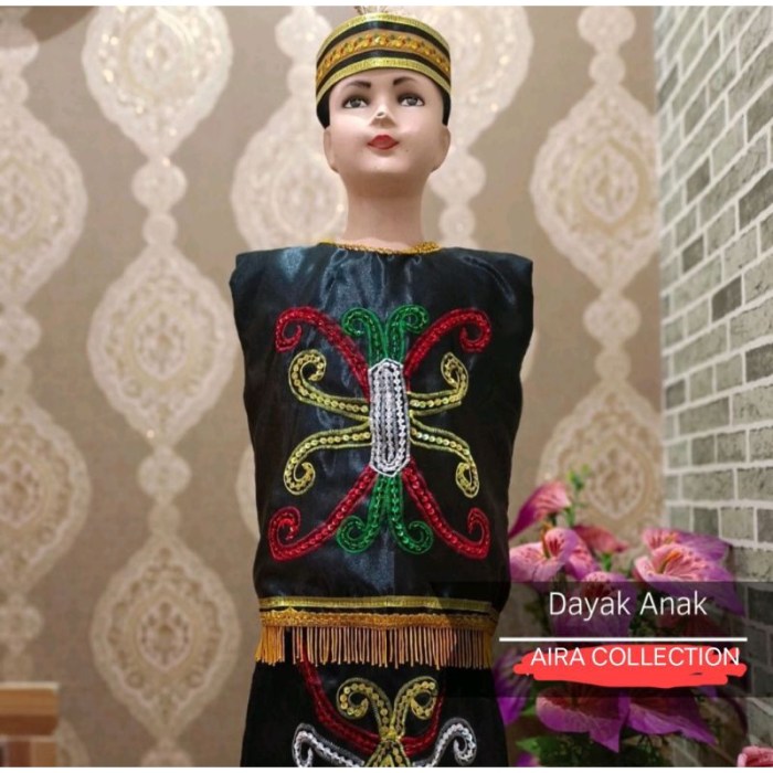 Baju adat dayak kalimantan timur