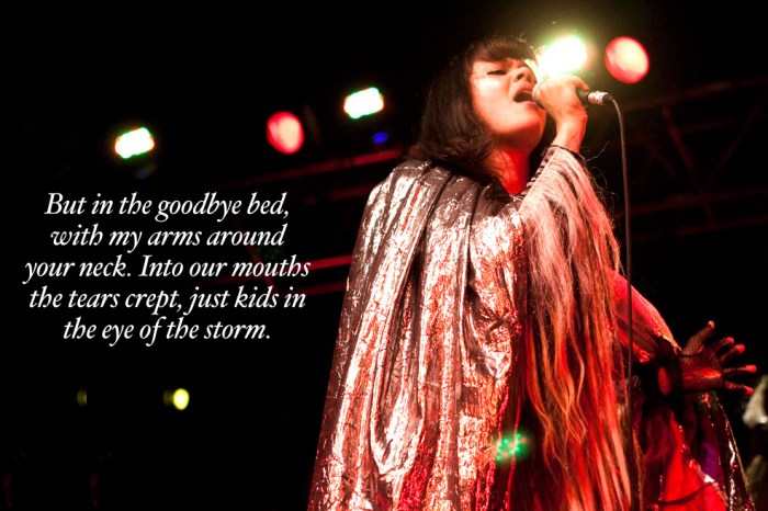 Lirik lagu sungguh indah