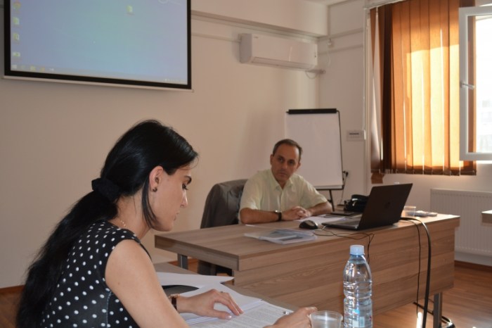 Jelaskan bukti bukti kebenaran adanya hari akhir beserta alasanmu