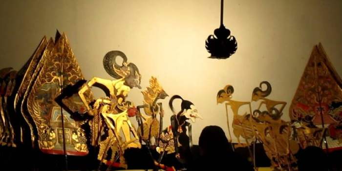 Masuknya pengaruh hindu buddha ke indonesia menyebabkan