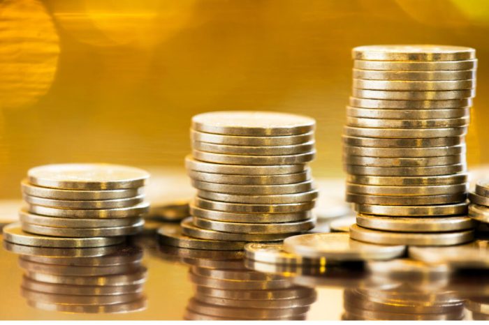 Risiko investasi emas antam dalam jangka panjang 2025