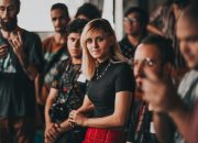 Contoh Moderator Presentasi Panduan Lengkap