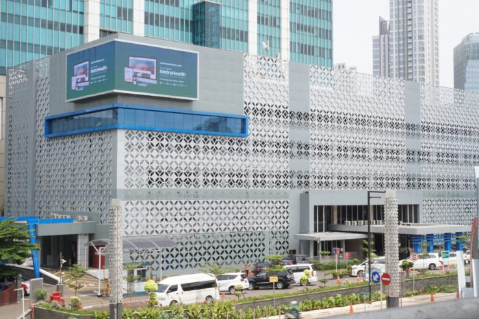 Rumah sakit pendidikan pertama di indonesia