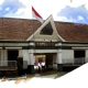 Rumah sakit pendidikan pertama di indonesia