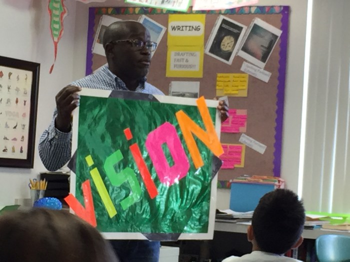 Tulislah peristiwa pada teks belajar toleransi dari permainan tradisional anak