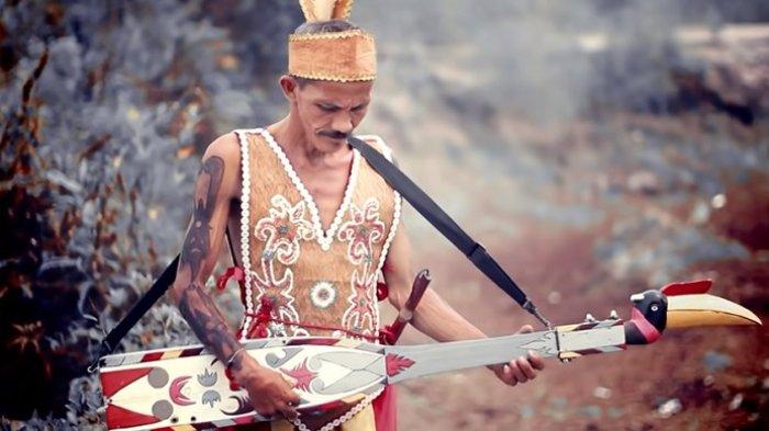 Alat musik suku dayak