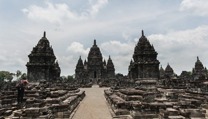 Kerajaan Hindu Buddha Indonesia dan Peninggalannya