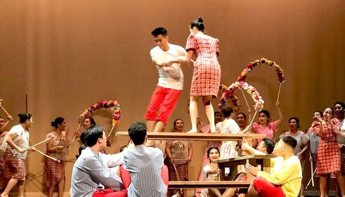 Contoh Puisi Rakyat Indonesia