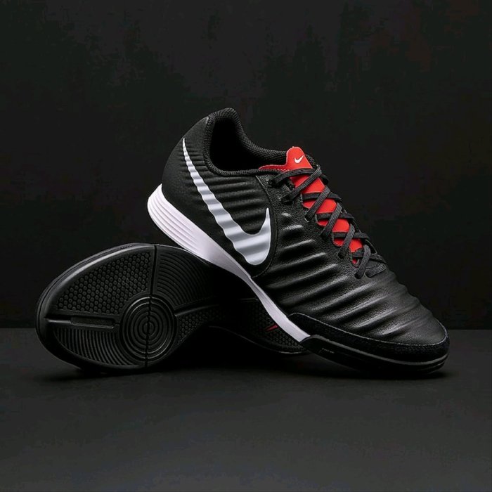 Nike tiempo futsal