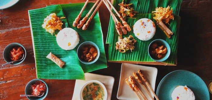 Makanan adat bali