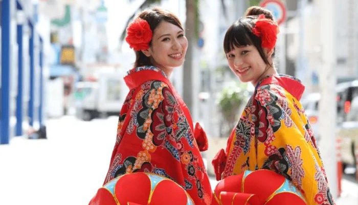 Baju Adat Jawa Hijab Anggun dan Islami