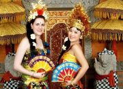 Adat Bali Hijab Harmoni Budaya dan Iman