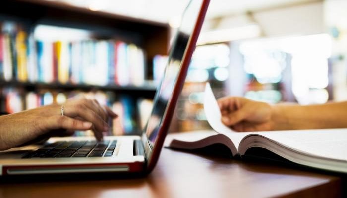 Pendidikan Sebaiknya Tidak Hanya di Sekolah, Tapi Juga di Rumah