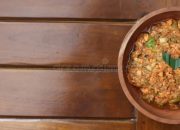 Rahasia Membuat Bumbu Rujak Buah yang Lezat