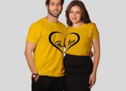 Tren Baju Couple Kaos Desain, Bahan, dan Pemasaran