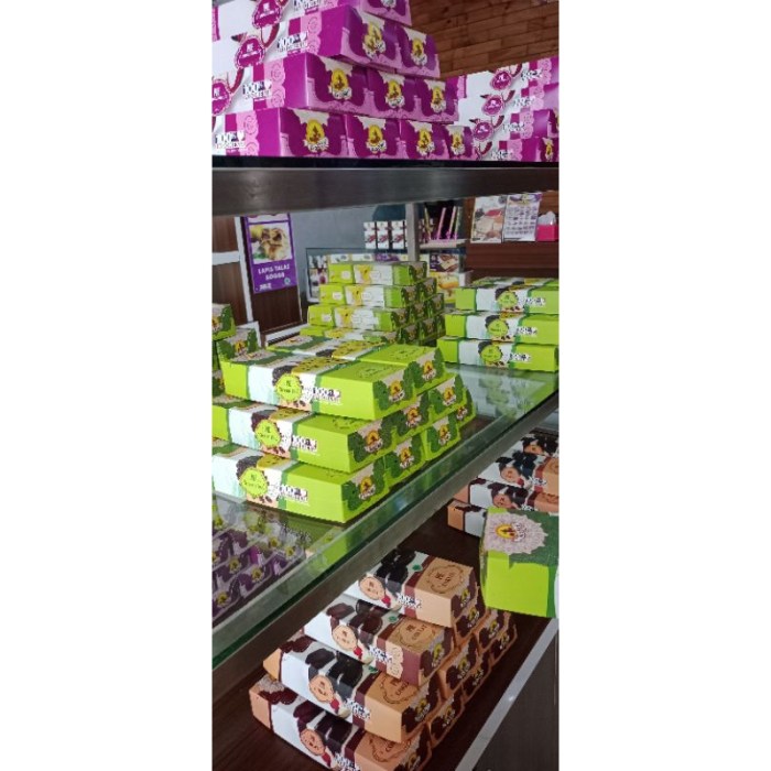 Talas bogor sangkuriang lapis shopee khas