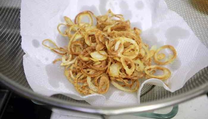 Cara Membuat Kacang Bawang Empuk dan Renyah