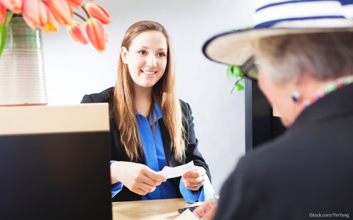 Apakah bank hari ini buka