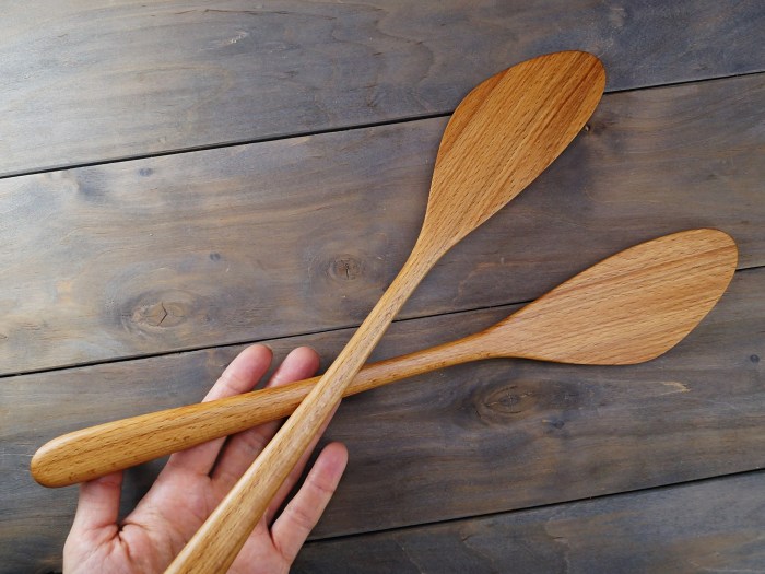 Batang pengaduk dan spatula