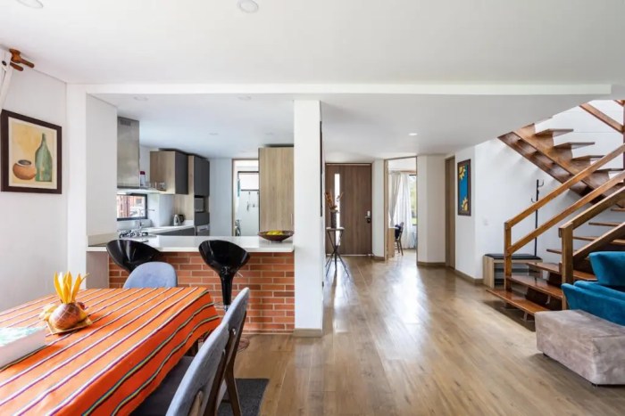 Rumah adat suku osing