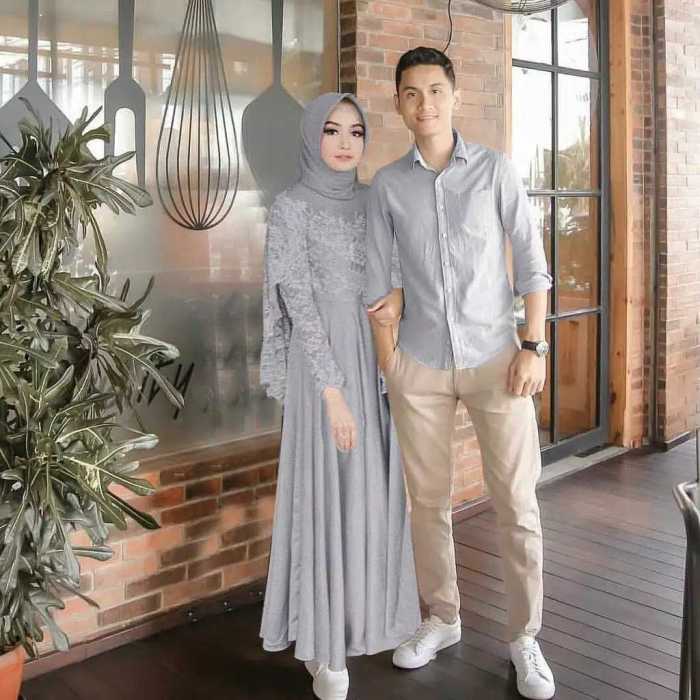 Model baju couple keluarga modern