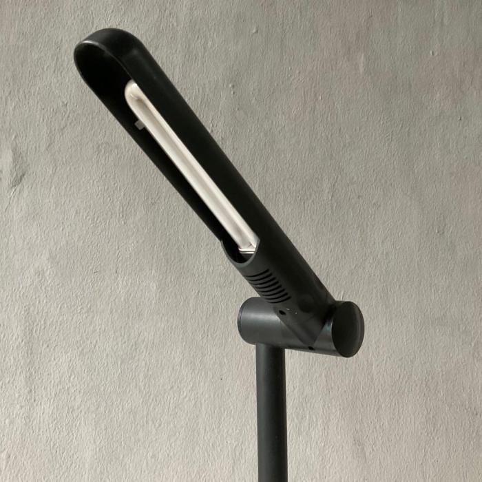 Lampu belajar led