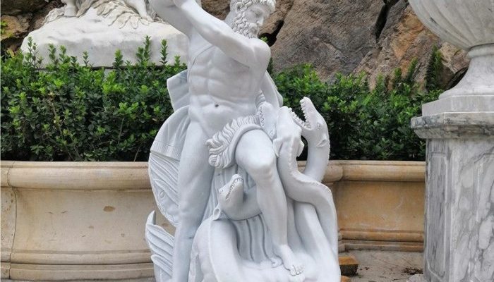 Mengenal Lebih Dekat Patung Fisik