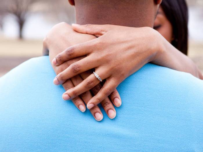 Cincin di jari manis