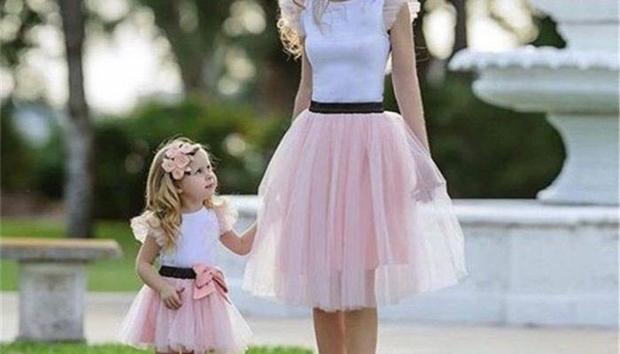 Gamis Ibu-Ibu Tren, Bahan, dan Pasar