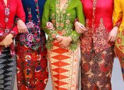 Pakaian adat adalah warisan budaya Indonesia