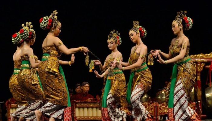 Pesona Tarian Adat Madura Sejarah, Jenis, dan Makna