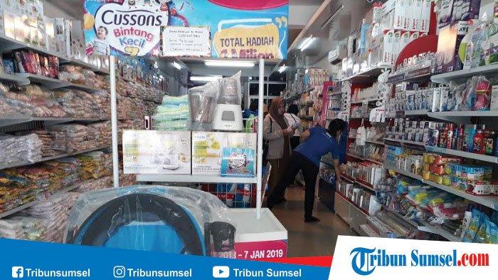 Toko peralatan bayi terdekat