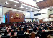 Dampak Perubahan Kepemimpinan Ketua DPRA Aceh terhadap Kebijakan Daerah