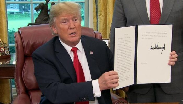 Perbandingan Kebijakan Paspor Sebelum dan Sesudah Executive Order Trump