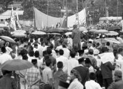 Perbandingan Strategi Kampanye Budi dan Joncik