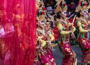 Contoh Interaksi Lestarikan Budaya Bangsa