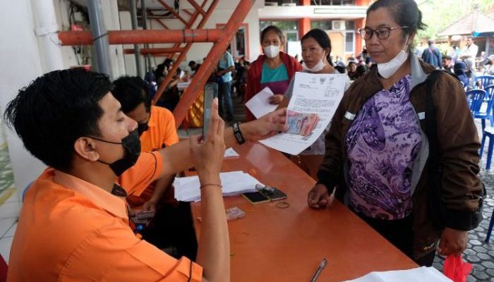 Cek Penerima BLT BBM September di cekbansos Kemensos