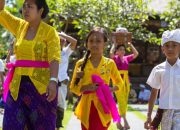 Gambar dan Penjelasan Baju Adat Bali Lengkap