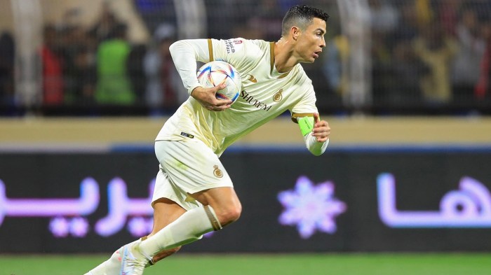 Ronaldo Cetak Gol Heading Gila saat Al Nassr Gebuk Al Wasl 4-0