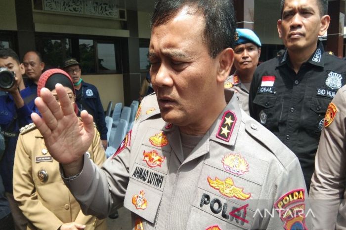 Bukti-bukti dugaan intimidasi band Sukatani oleh Kapolda Jateng dan jajarannya