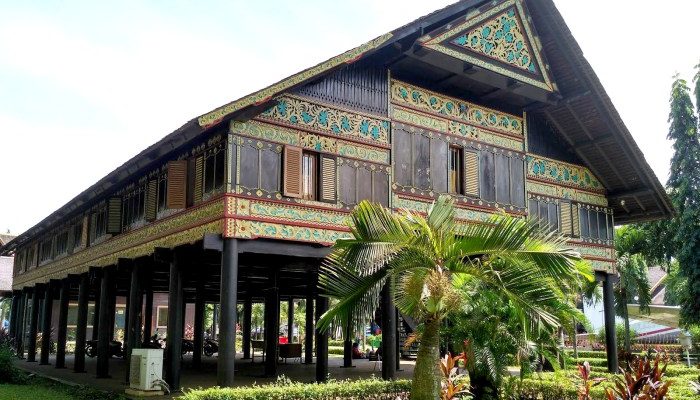 Keunikan dan ciri khas arsitektur rumah adat tradisional Aceh