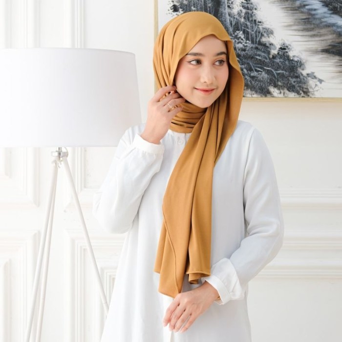 Cara pakai hijab pasmina isntan oval  Dara Luxury