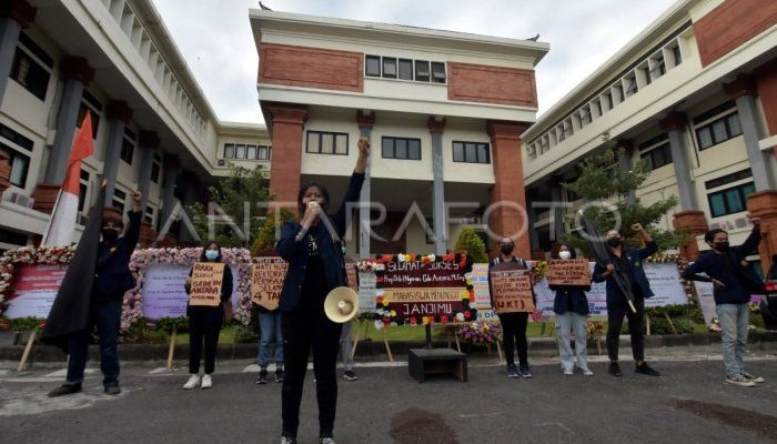 Kejahatan Gangster di Lingkungan Kampus Udayana Bali