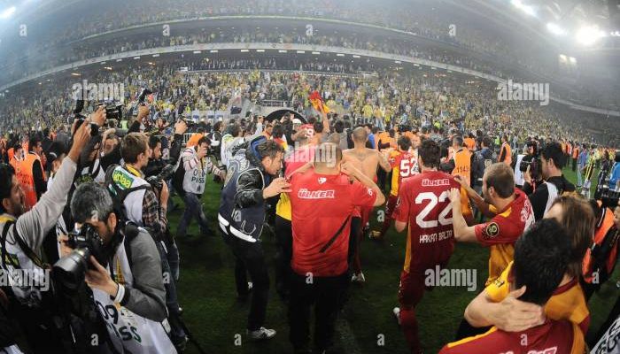 AZ melaju ke 16 besar meski imbang Galatasaray